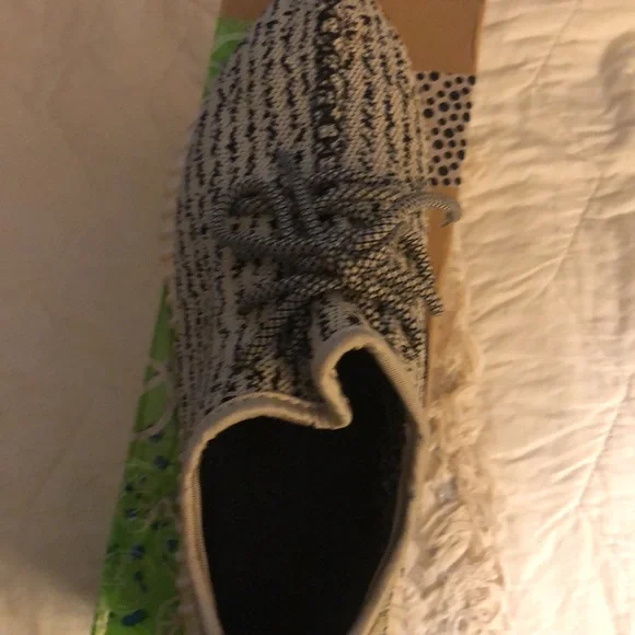 Adidas sneakers - Picture 2 of 6